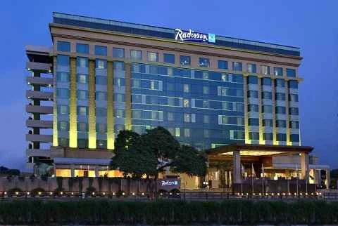 世界有数のホテル企業、ラディソン ブルー ホテルズ。